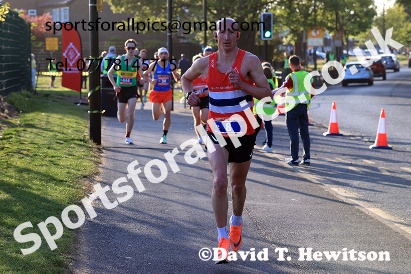 The 2025 Clive Cookson 10k Road Race, Monkseaton, near Whitley Bay. Photo: David T. Hewitson/Sports for All Pics
